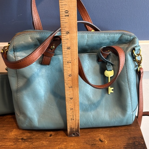 Fossil Rachel Satchel teal with matching wallet - like new condition - Picture 4 of 13